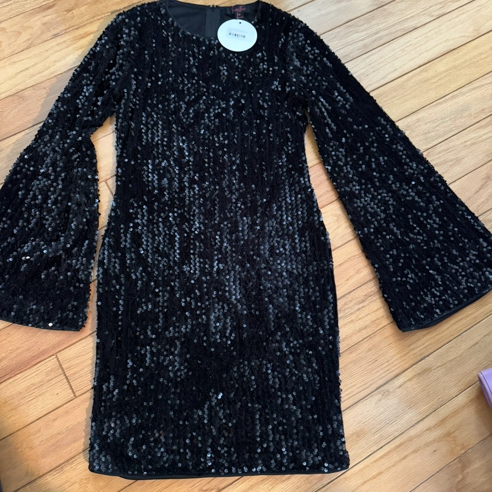 Chic Black Sequin Long Sleeve Dress by‎ Zara